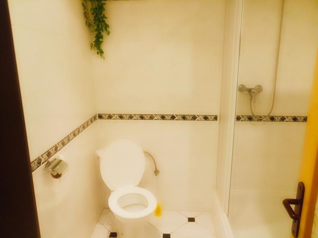 Penzion Havaj Karlovy Vary Esterno foto