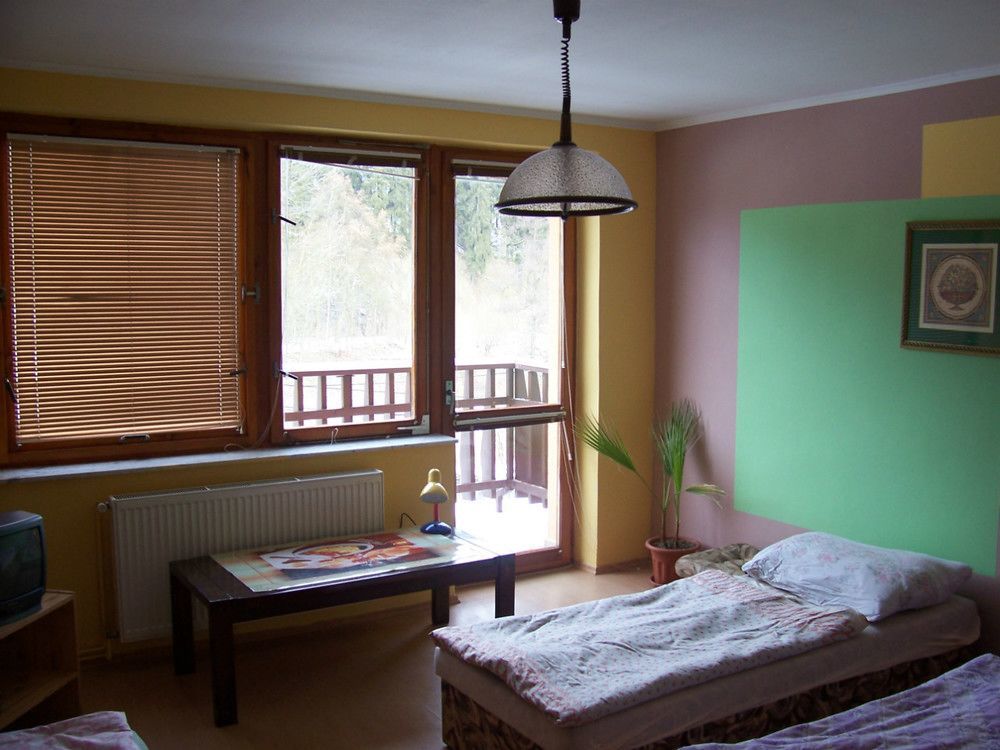 Penzion Havaj Karlovy Vary Esterno foto